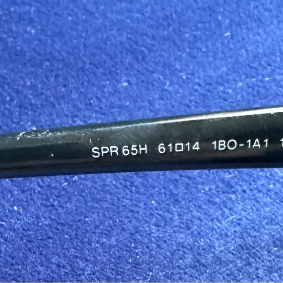 Prada Sunglasses - Picture 5 of 6